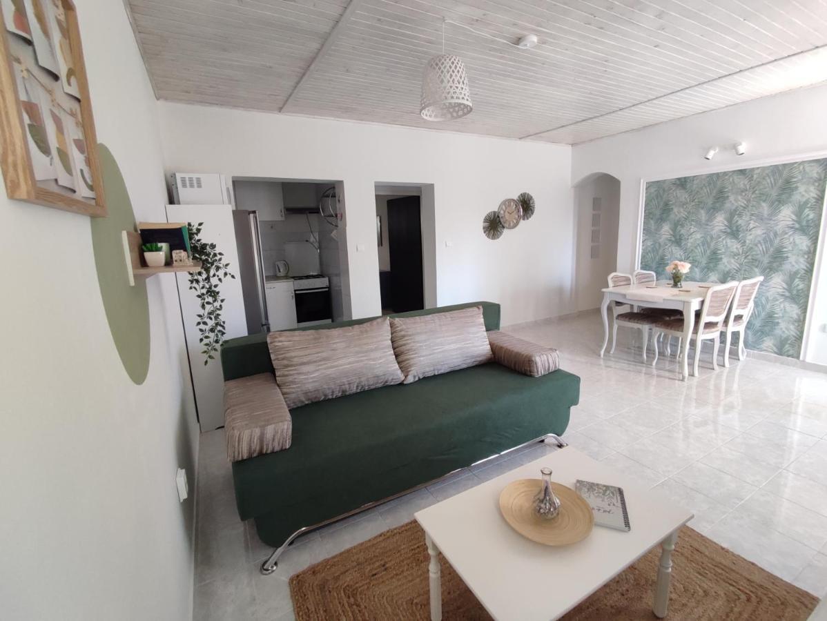 Nada Apartma